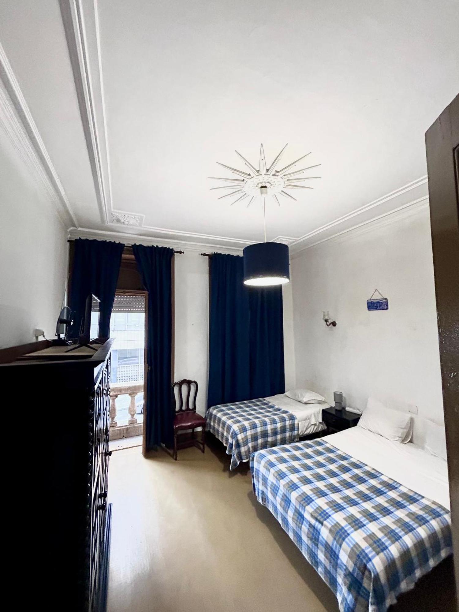 Monte Sinai Guest House Porto Exterior photo