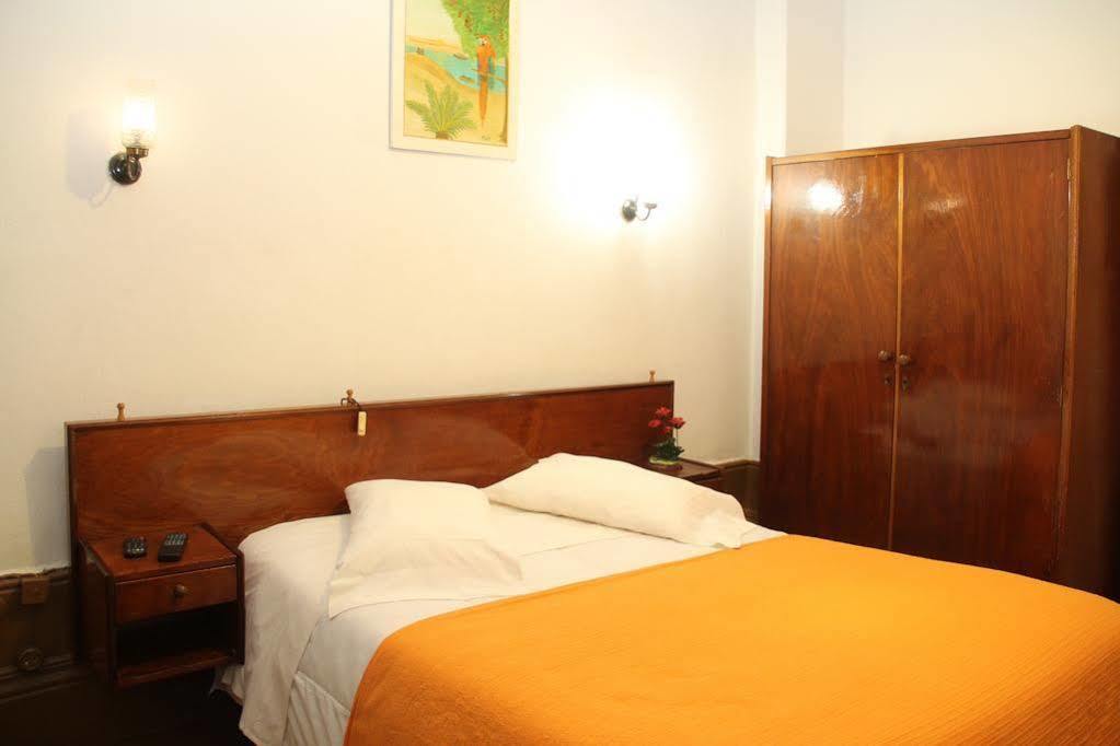 Monte Sinai Guest House Porto Exterior photo